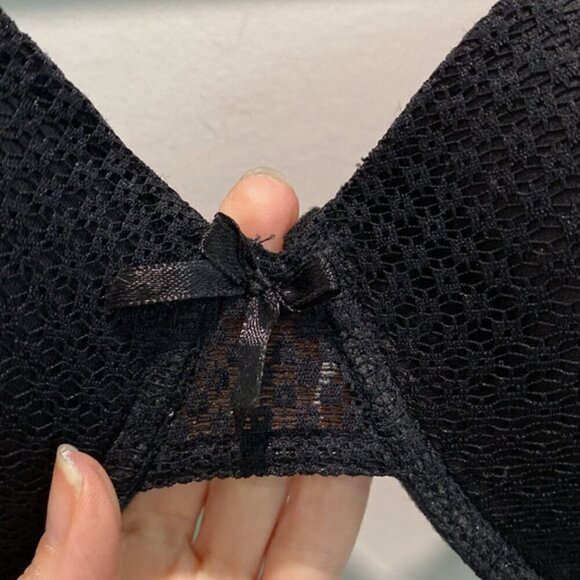 Laura Ashley Black Push-Up Bra Size 42D - Picture 3 of 9
